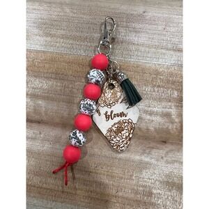 Bloom Floral‎ Silicone Bead Lobster Clasp Keychain Purse Charm Wood Engraved